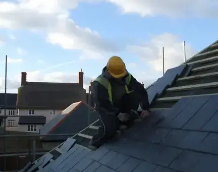 pose de fenêtre de toit Tiffauges-1